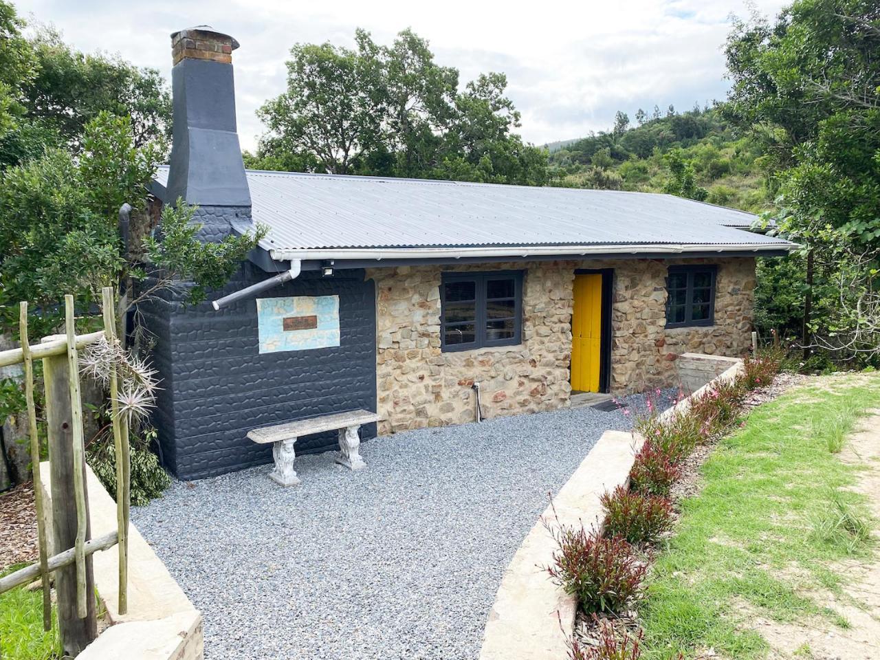 The Riverdeck Accommodation And Backpackers Knysna Exterior foto