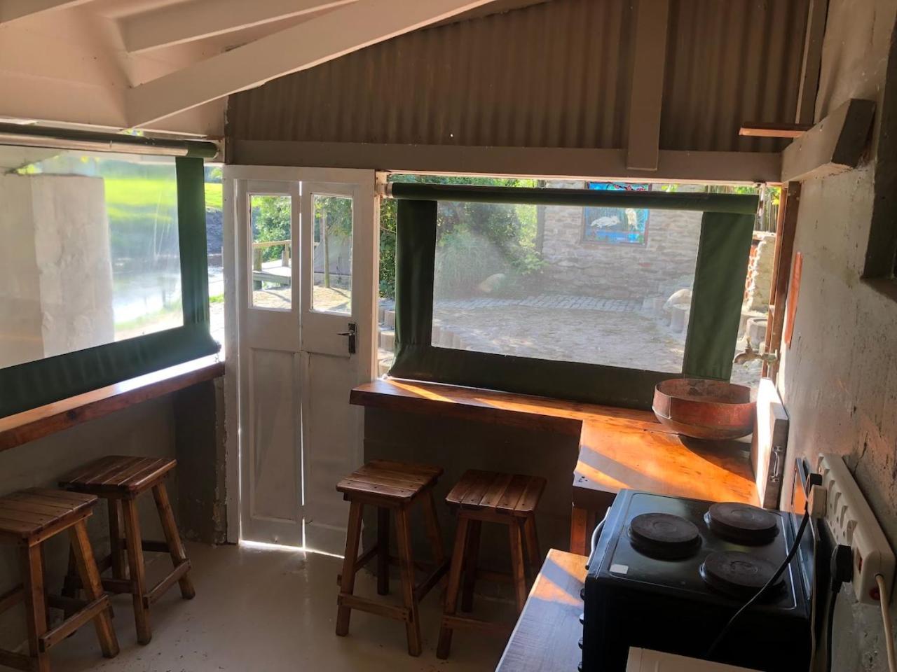 The Riverdeck Accommodation And Backpackers Knysna Cameră foto