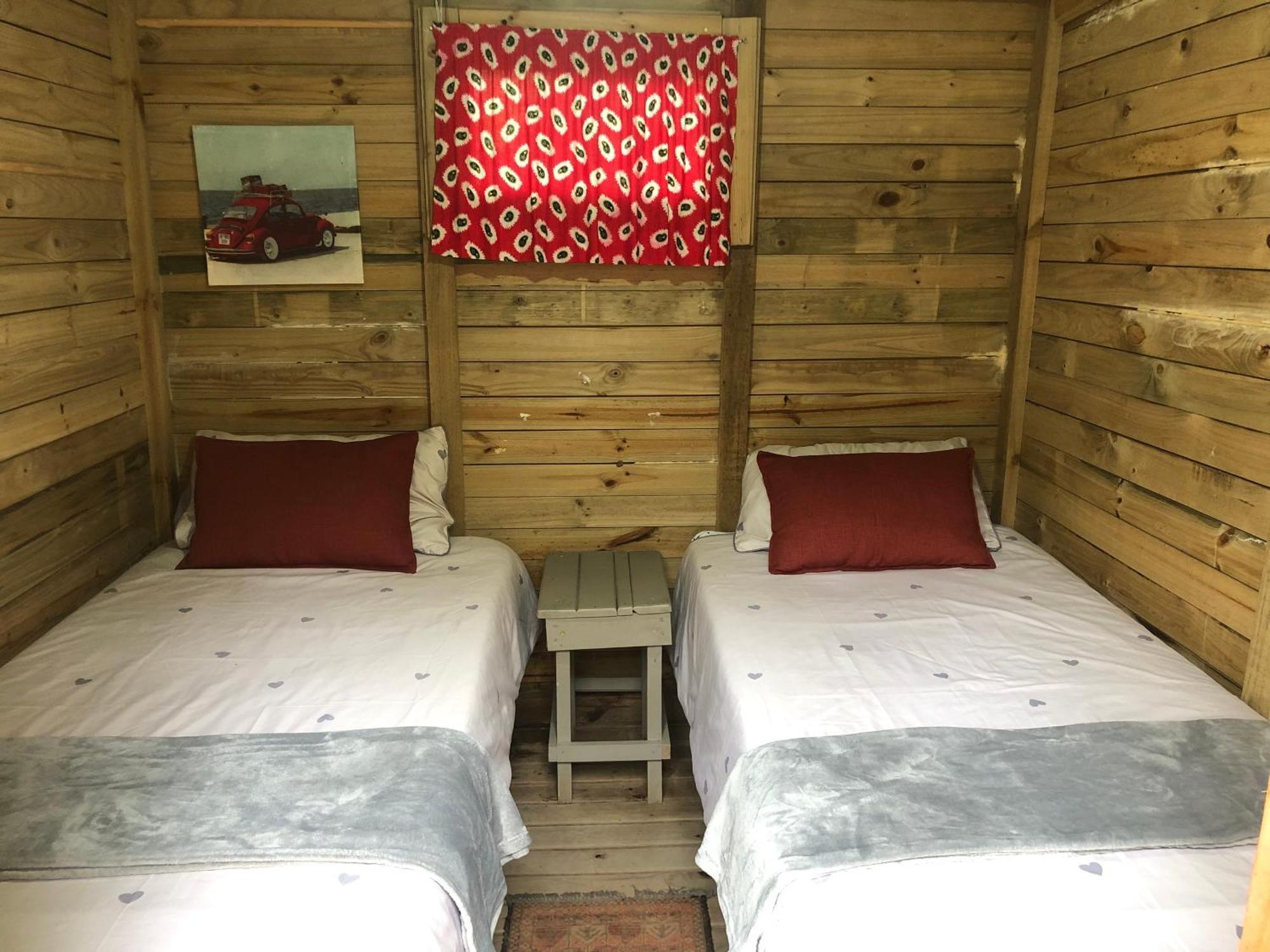 The Riverdeck Accommodation And Backpackers Knysna Exterior foto